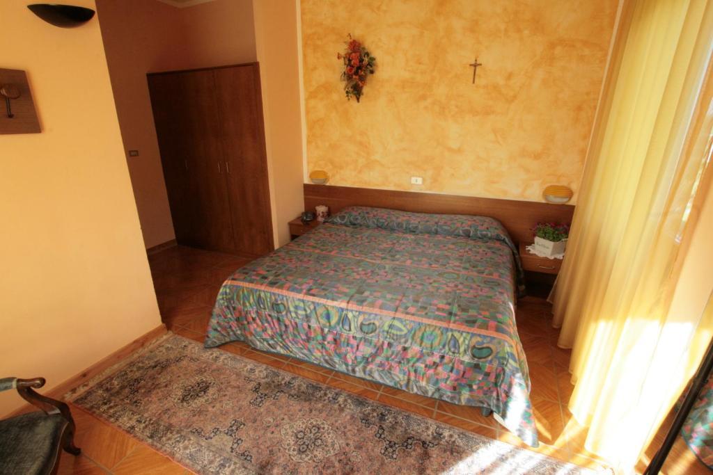 Hotel Sarre Værelse billede